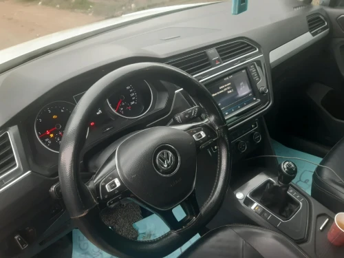 Volkswagen Tiguan 2017 Don't know
