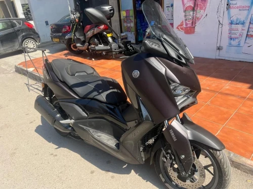 YAMAHA X MAX 300 
