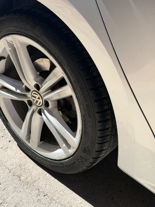 Volkswagen Passat 2015 Caraat