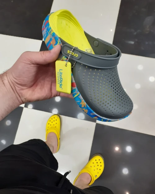 Crocs 