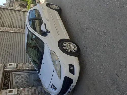 Peugeot 207 2012 Fennec