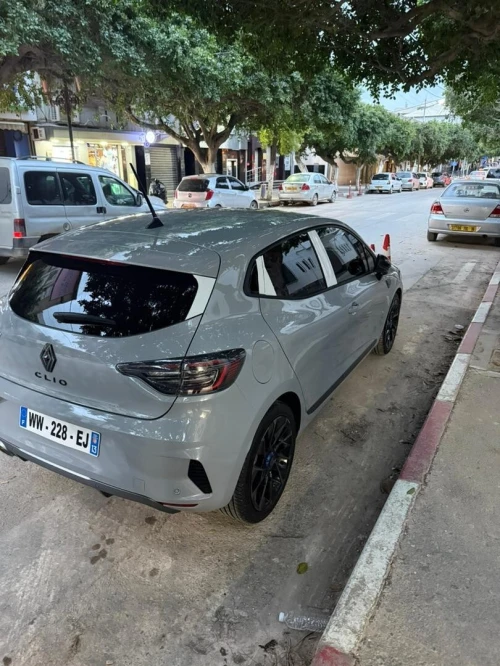 Renault Clio 5  2025 Alpine