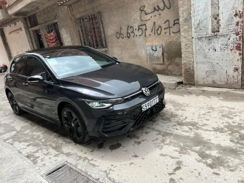 Volkswagen Golf 8 2025 R-Line