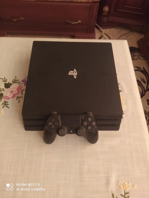 PS4 pro 1 tera flashé 9.00