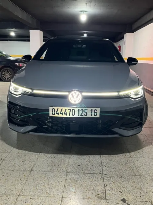Volkswagen Golf 8 2025 R- Line 