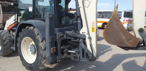TEREX 840 2014