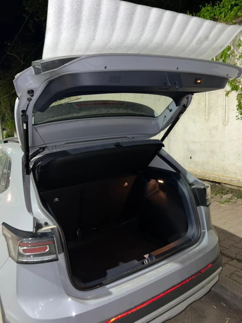 Volkswagen THARU 2026 Xr