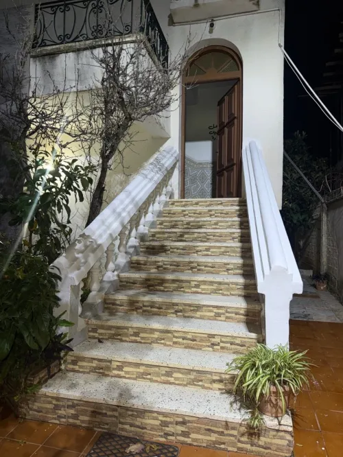 Location Appartement Niveau de villa F5 Alger Draria