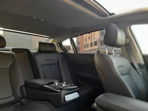 Kia QUORIS 2020 LIMOUSINE