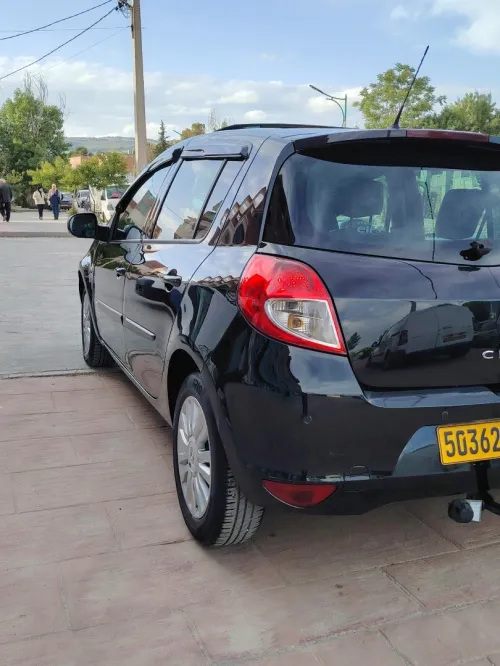 Renault Clio 3 2012 Night and Day