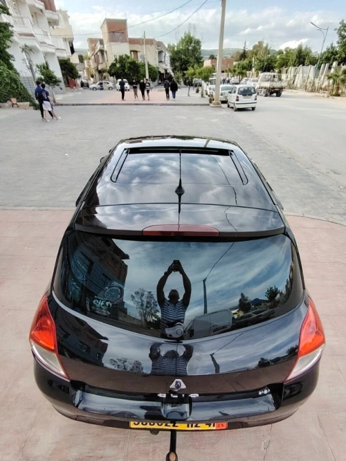 Renault Clio 3 2012 Night and Day