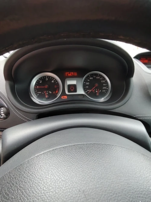 Renault Clio 3 2012 Night and Day
