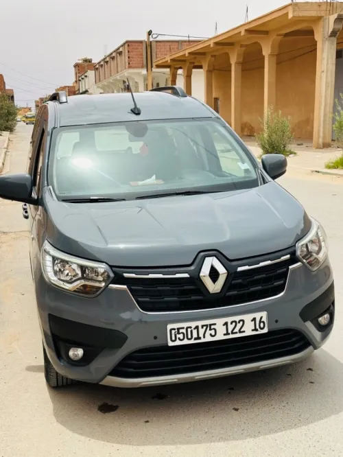 Renault New express 2022 authentic
