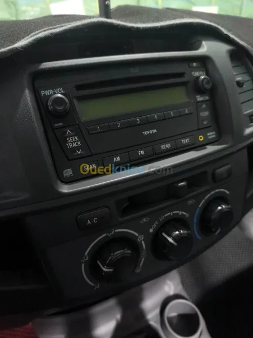 Toyota Hilux 2015 LEGEND DC 4x2