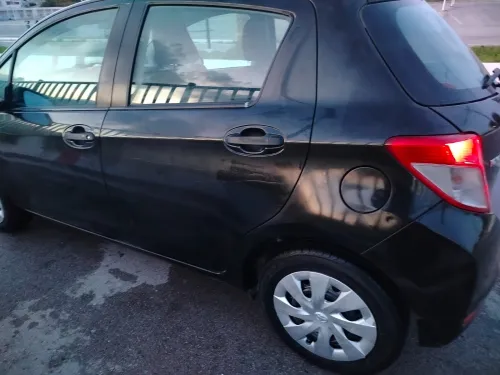 Toyota Yaris 2013 1 ère main