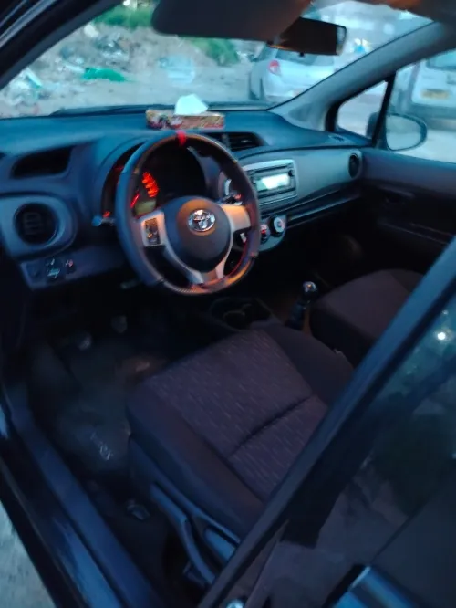 Toyota Yaris 2013 1 ère main أقبل التبادل