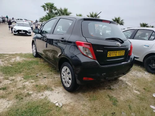 Toyota Yaris 2013 1 ère main