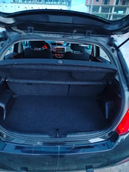 Toyota Yaris 2013 1 ère main أقبل التبادل