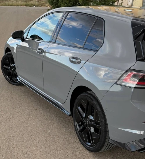 Volkswagen Golf 8 2025 R- Line 
