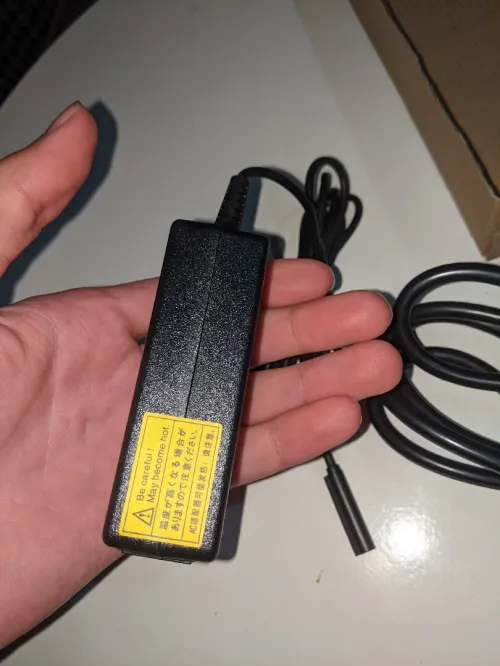 Chargeur microsoft surface 