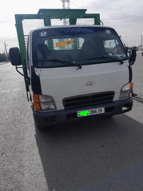 Hyundai H65 