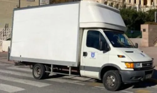 نقل البضائع والترحيل الكامل باحترافية وأمان Transport de marchandises et déménagement complet avec professionnalisme et sécurité