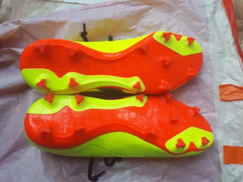 Solier adidas predator