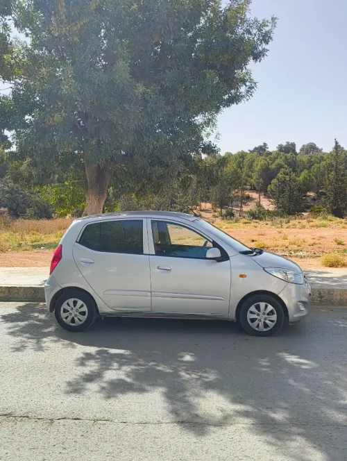 Hyundai i10 Plus 2015 GLS