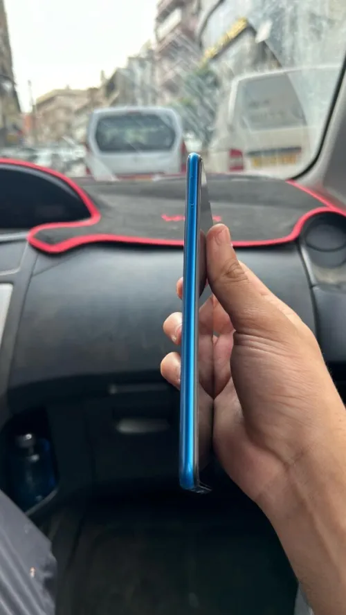 OPPO A16k, d'occasion comme neuf, avec sa boîte, très bonne état, sans fissure et sans défauts OPPO A16K