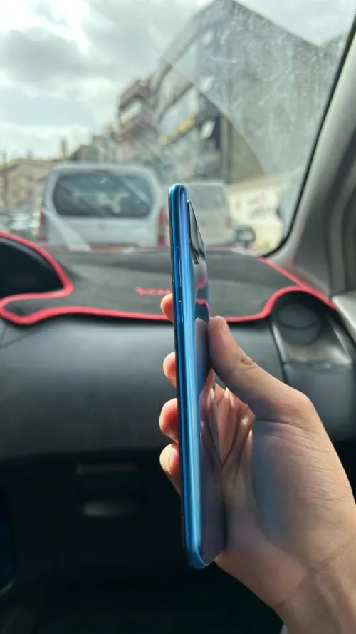 OPPO A16k, d'occasion comme neuf, avec sa boîte, très bonne état, sans fissure et sans défauts OPPO A16K