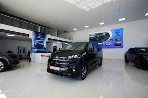 Peugeot Traveller 2026 vip