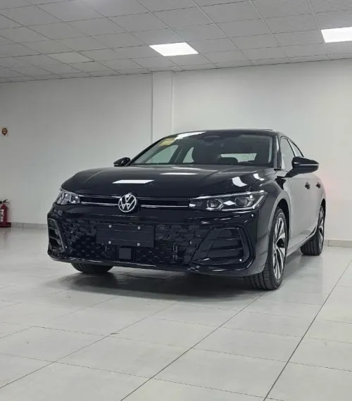 Volkswagen PASSAT PRO 2025 