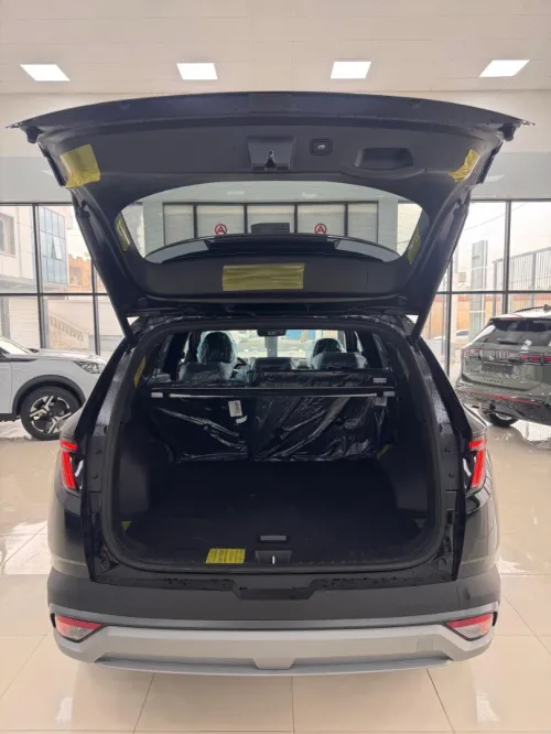 Hyundai new tucson facelift 2025 