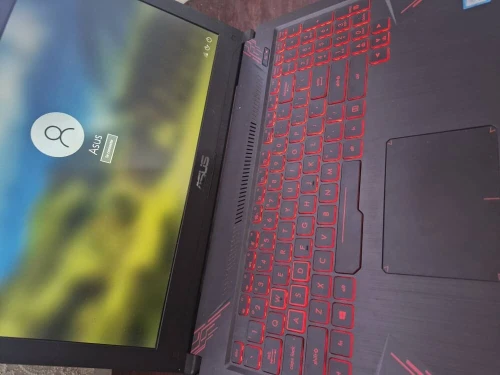 Gaming laptop Asus
