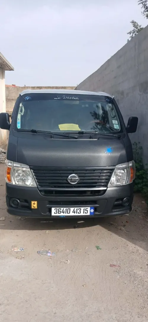 Nissan Urvan 2013 Microbus 15P