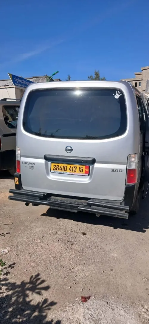 Nissan urvan Urvan 2013