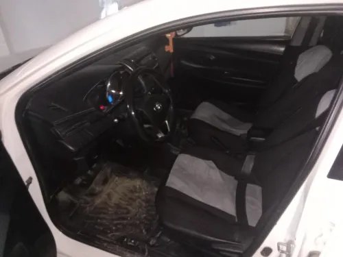 Toyota Yaris Sedan 2014 Play