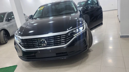 Volkswagen Passat 2024 Business