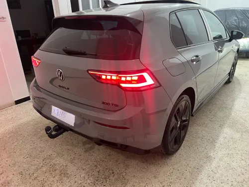 Volkswagen Golf 8 2025 R Black Edition 