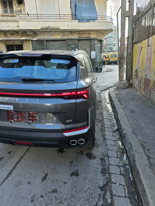 Geely Coolray 2025 