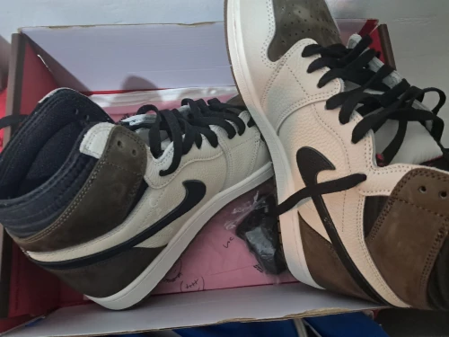 air Jordan 1 x travis scott