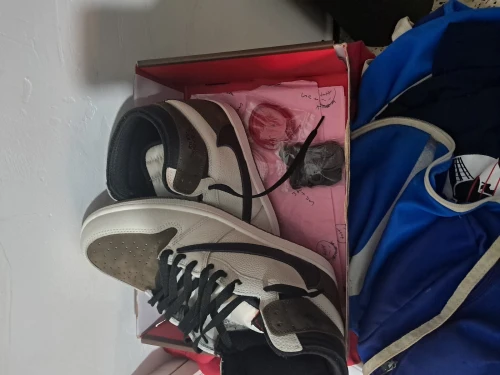 air Jordan 1 x travis scott