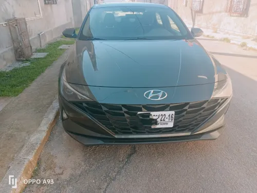 Hyundai Elantra 2022 