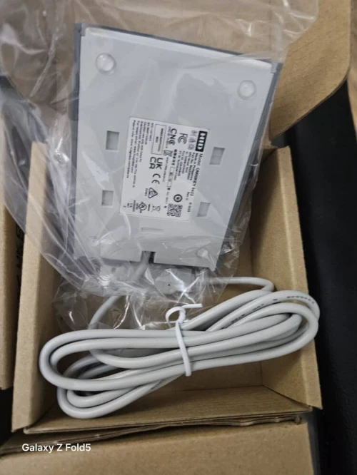 Lecteur de documents biométriques HID Omnikey 5422