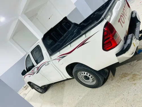 Toyota Hilux 2023 