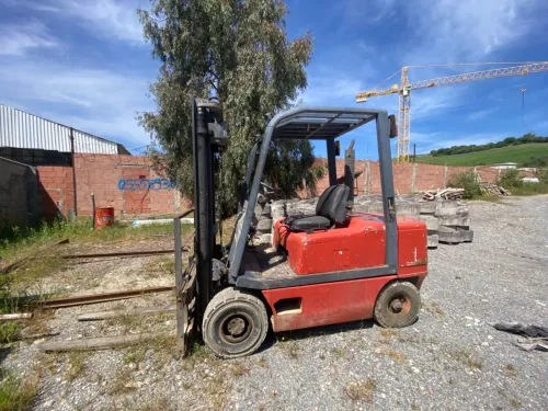 Fiat Clark chariot élévateur 1998
