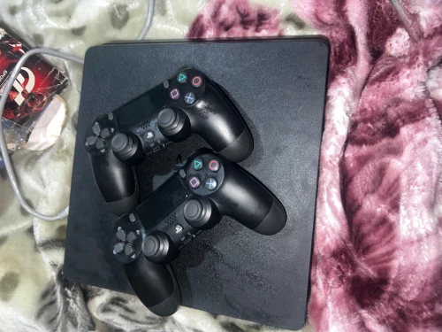 PS4