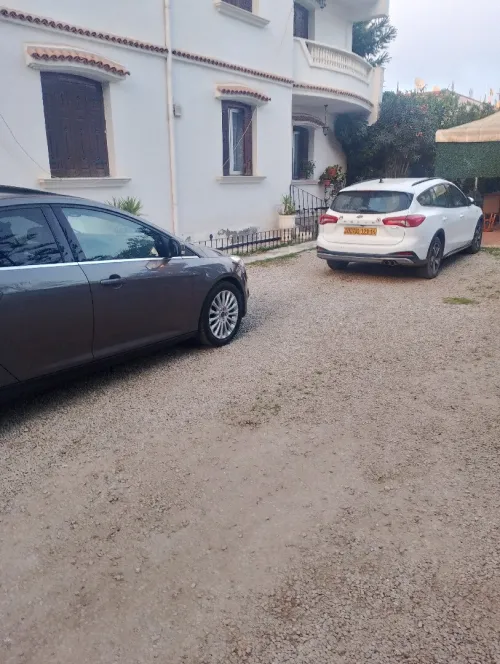 Ford Focus 4 portes 2012 Focus 4 portes