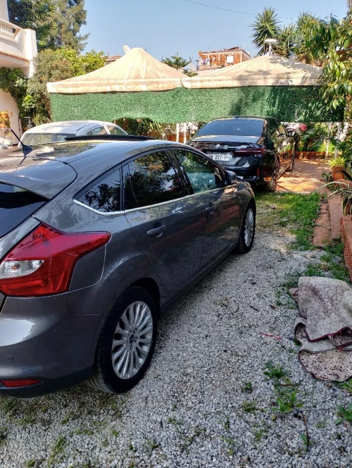 Ford Focus 4 portes 2012 Focus 4 portes