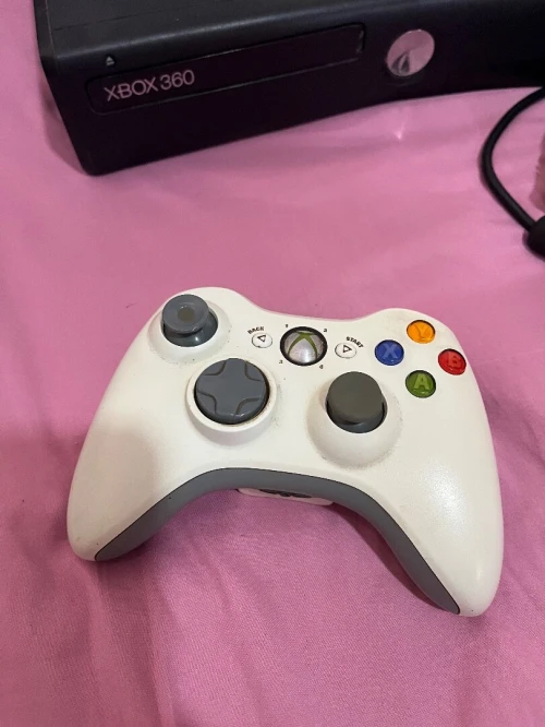 Xbox 360 slim 250G